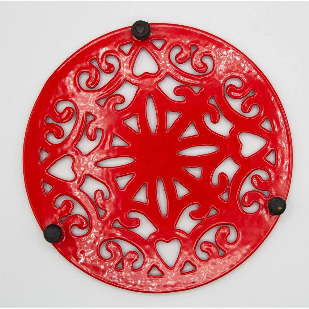 Red Cast Iron Trivet Round Filigree Heart Scroll Enamel Heat Pad‎ 8 Inch